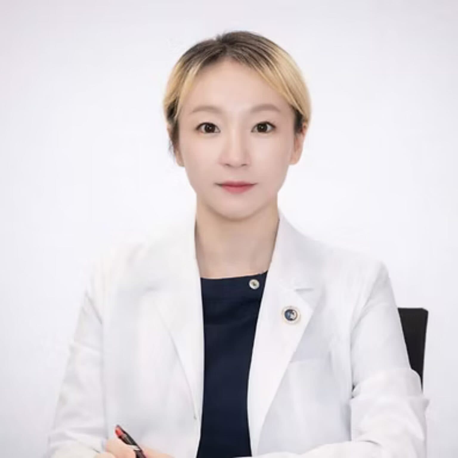 Dr. Clara Bang, Acupuncturist